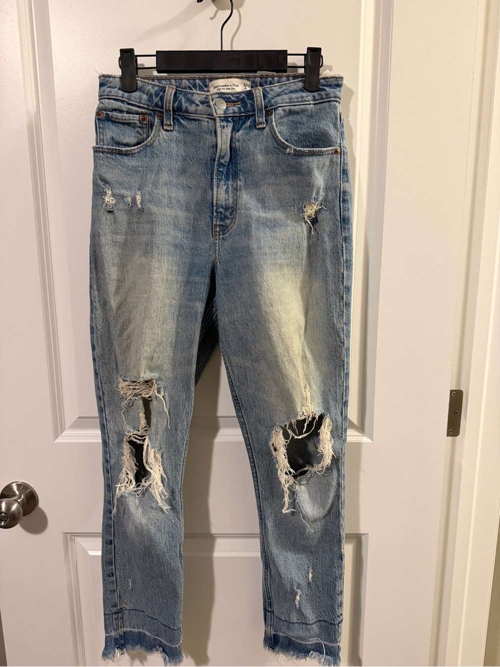 Abercrombie & Fitch High Rise Mom Jeans Light Blue Distressed